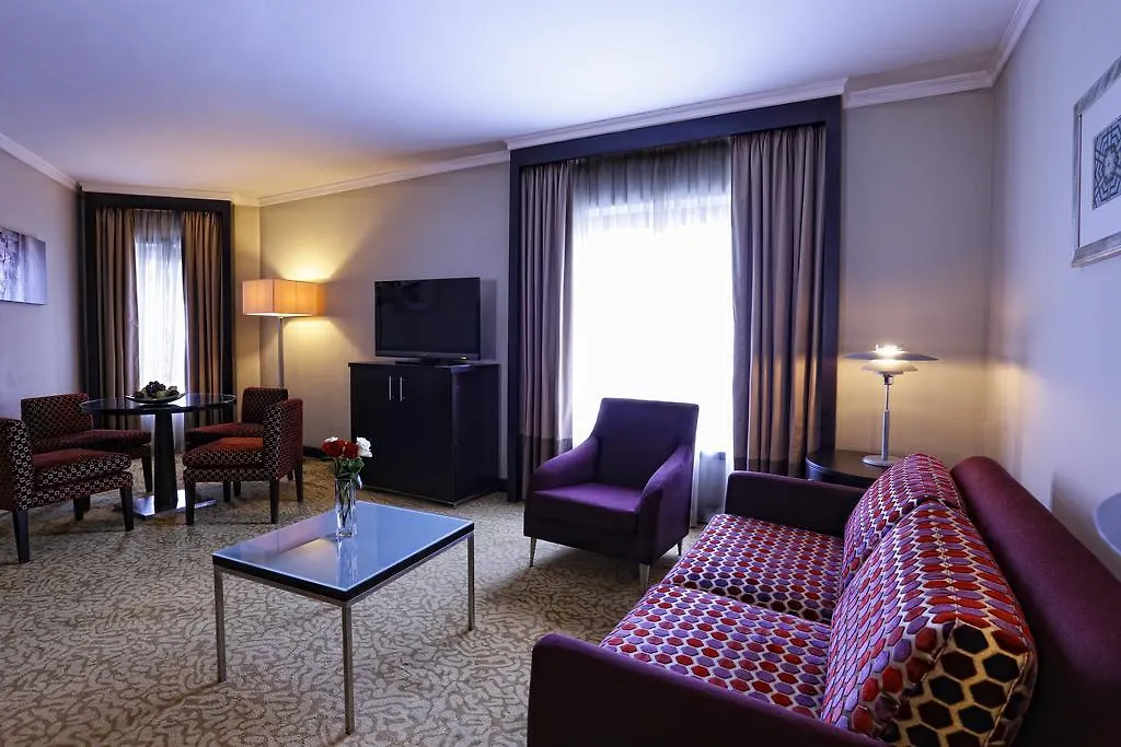 Ramada Plaza By Wyndham Dubai Deira Hotell 4*,