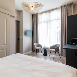 https://say-boutique.thehaguehotels.net