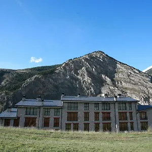 https://lobaga-blanca.andorra-la-vella-hotels.net