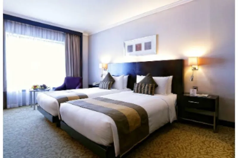 Ramada Plaza By Wyndham Dubai Deira Otel